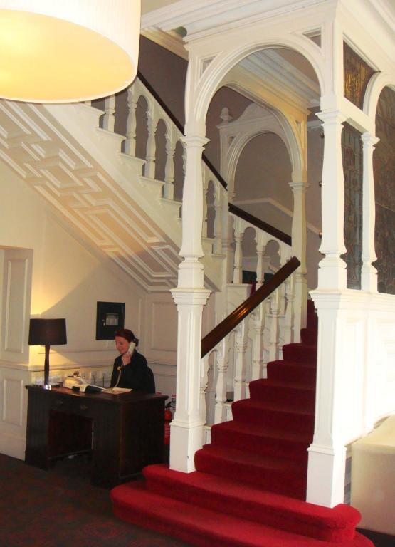 Grand Hotel Fermoy Extérieur photo
